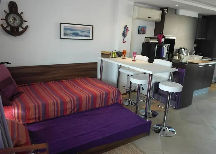 Cozy In Apartment Balchik