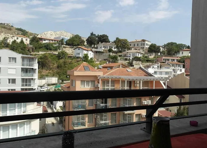 Cozy In Apartment Balchik